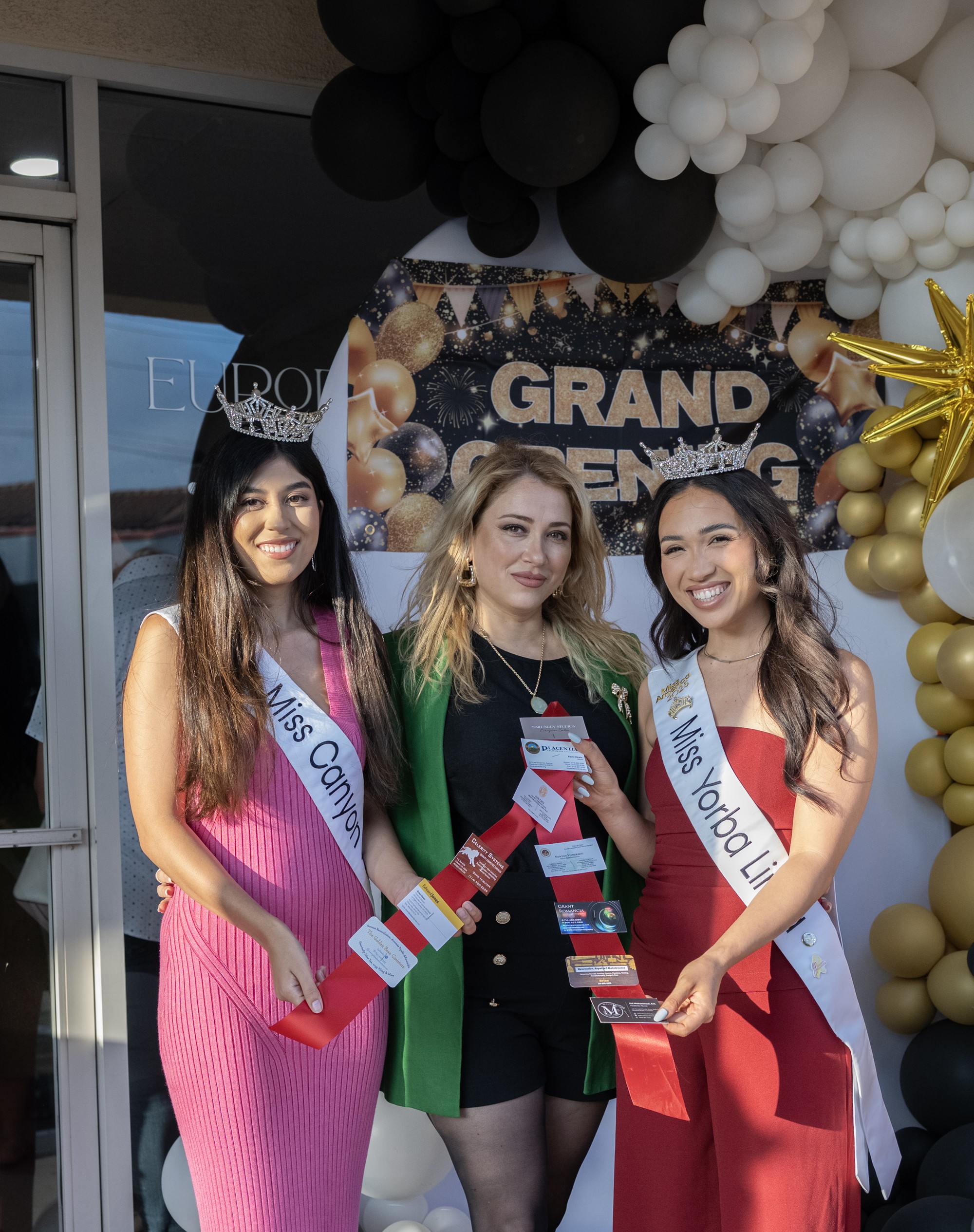 Nailuxury Studios - Ribbon Cutting